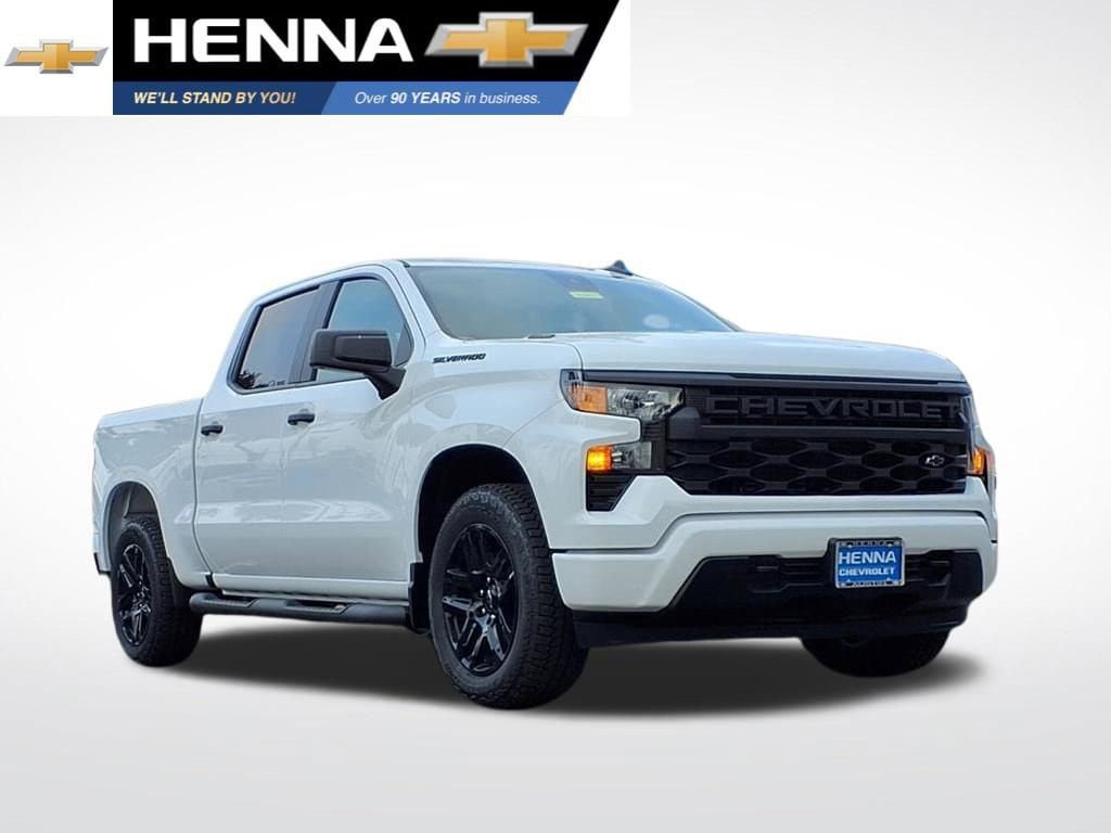New 2026 Chevrolet Silverado 1500 Custom w/ Turbomax Blackout Package