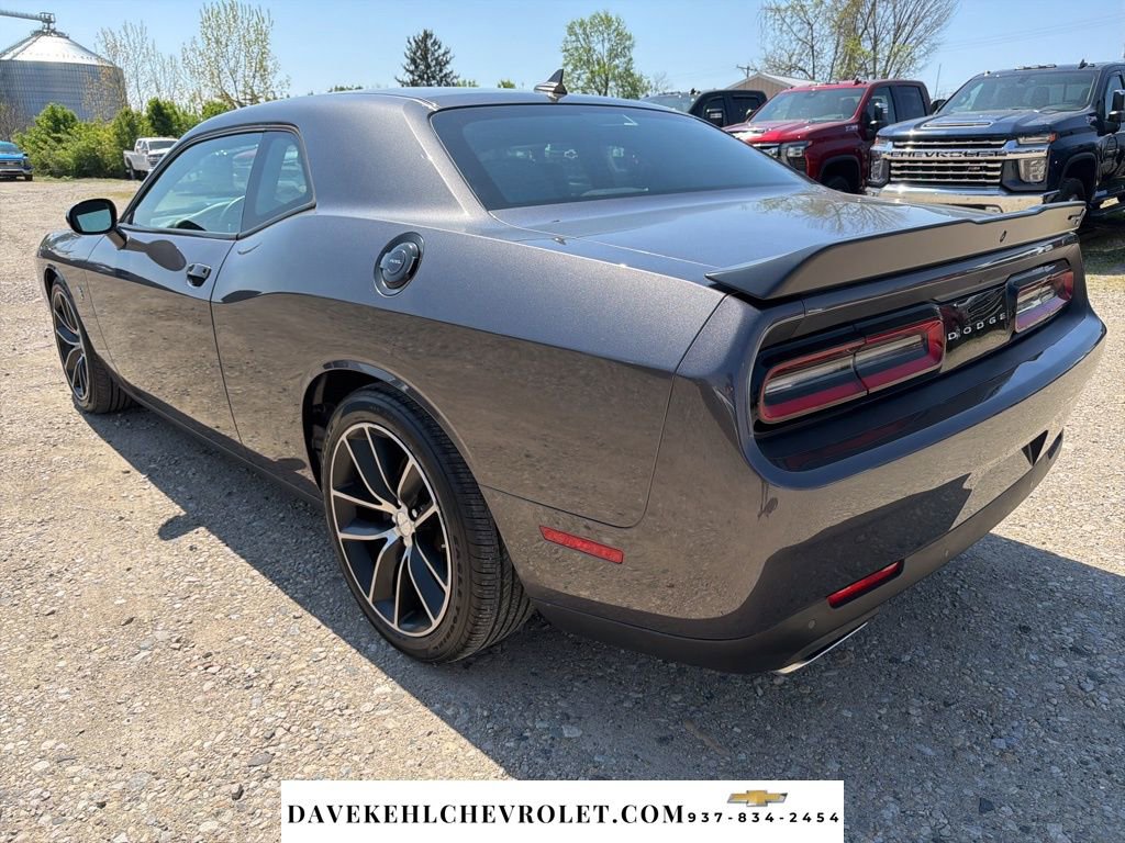 Used 2016 Dodge Challenger R/T Scat Pack image 3