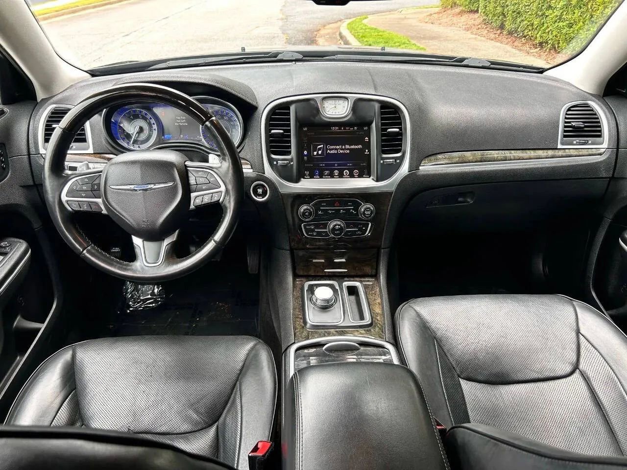 Used 2016 Chrysler 300 C w/ Safetytec Plus Group image 2