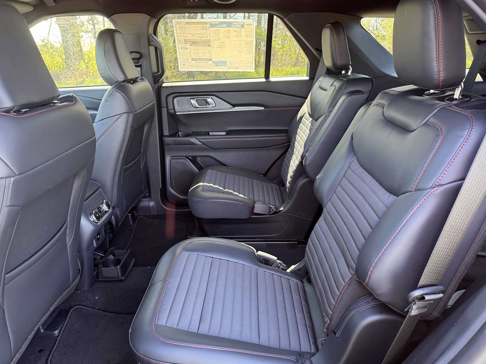 New 2026 Ford Explorer ST-Line w/ ST-Line Street Pack AWD/4WD image 25