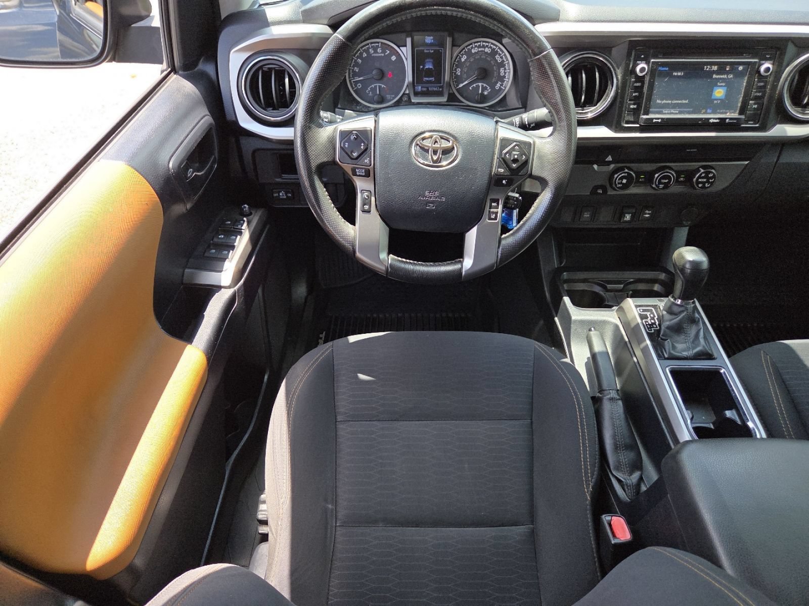 Used 2019 Toyota Tacoma SR5 RWD image 22