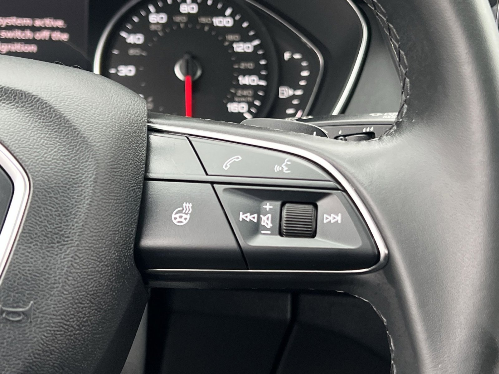 Used 2023 Audi Q5 2.0T Premium w/ Convenience Package AWD/4WD image 29