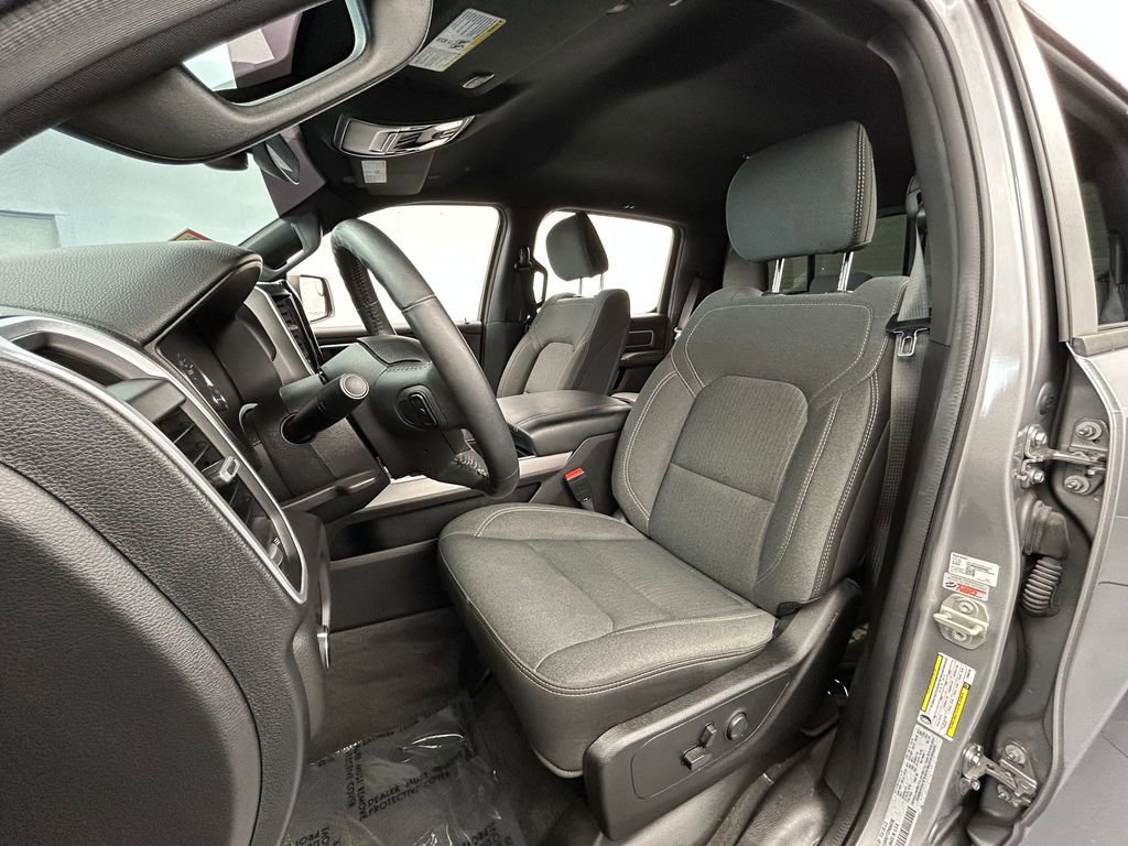 Used 2023 RAM 1500 Big Horn RWD image 10