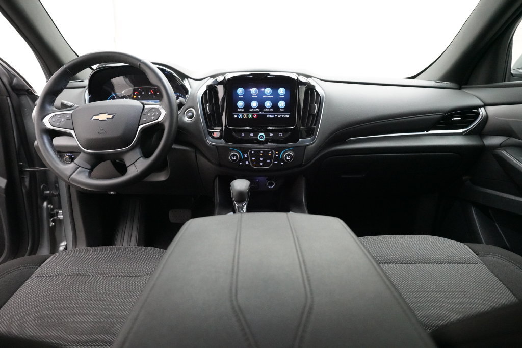 Used 2023 Chevrolet Traverse LT w/ LPO, Floor Liner Package AWD/4WD image 5
