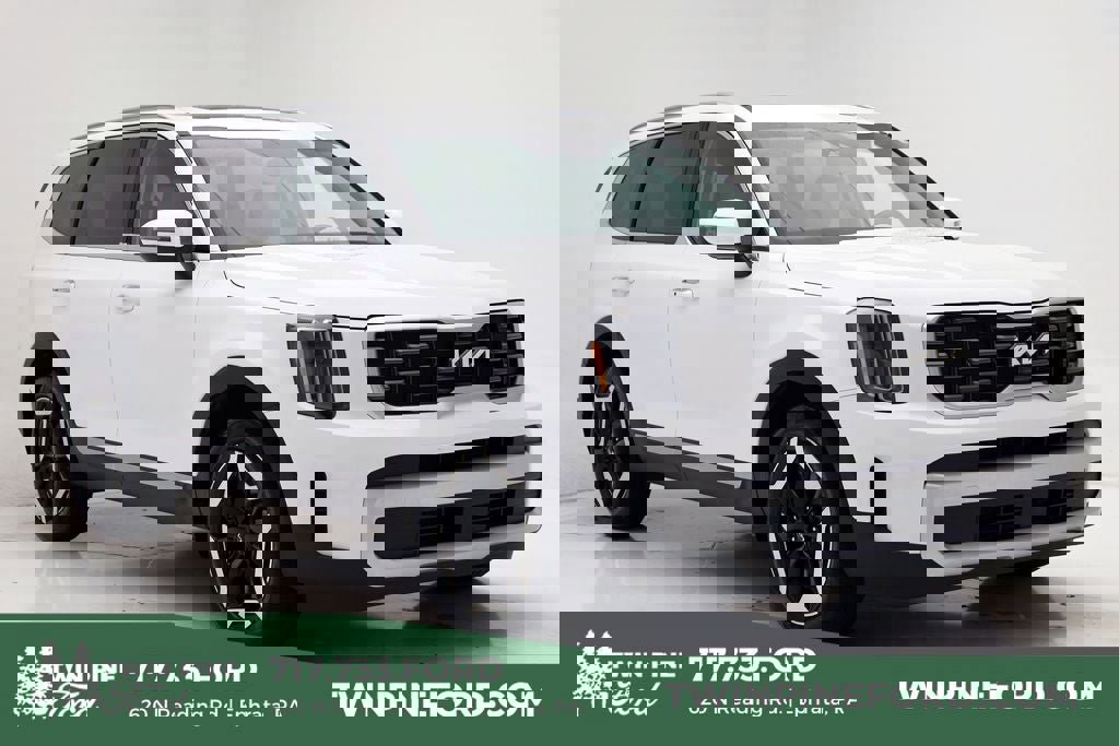 Used 2023 Kia Telluride S w/ S Sunroof Package