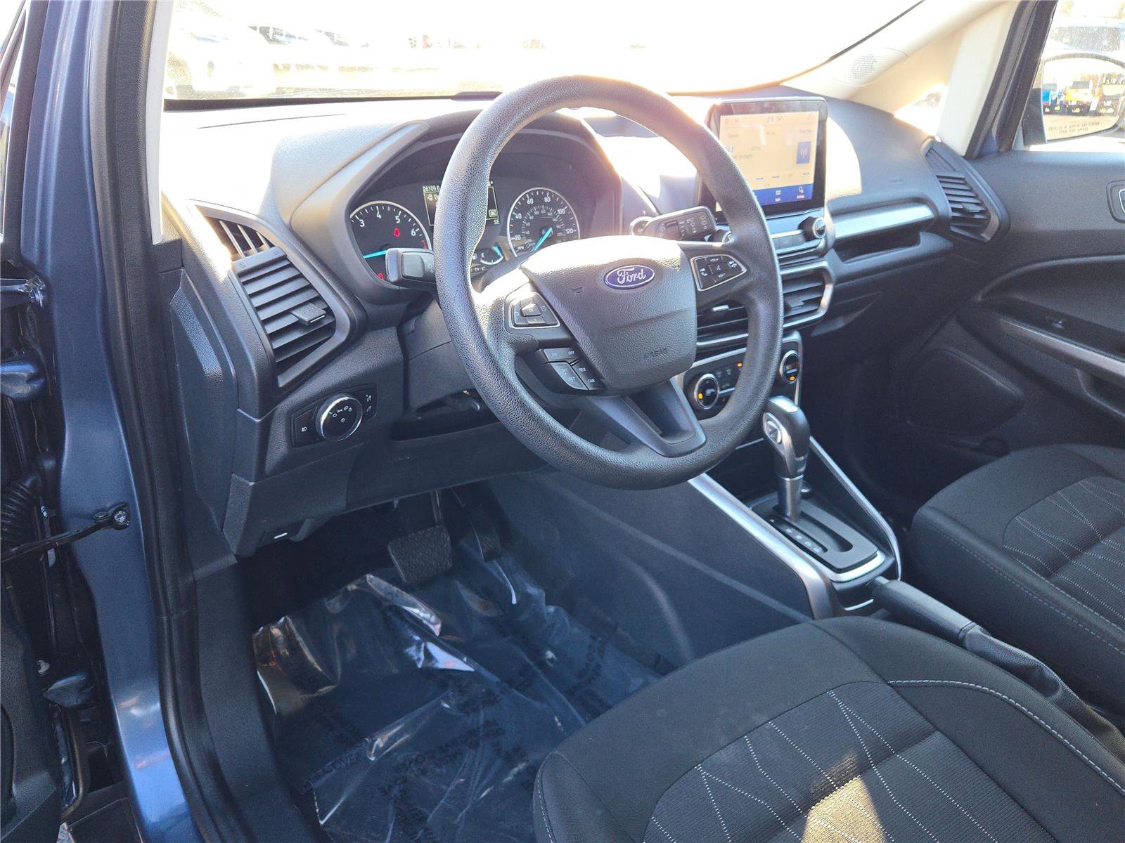 Used 2021 Ford EcoSport SE image 25