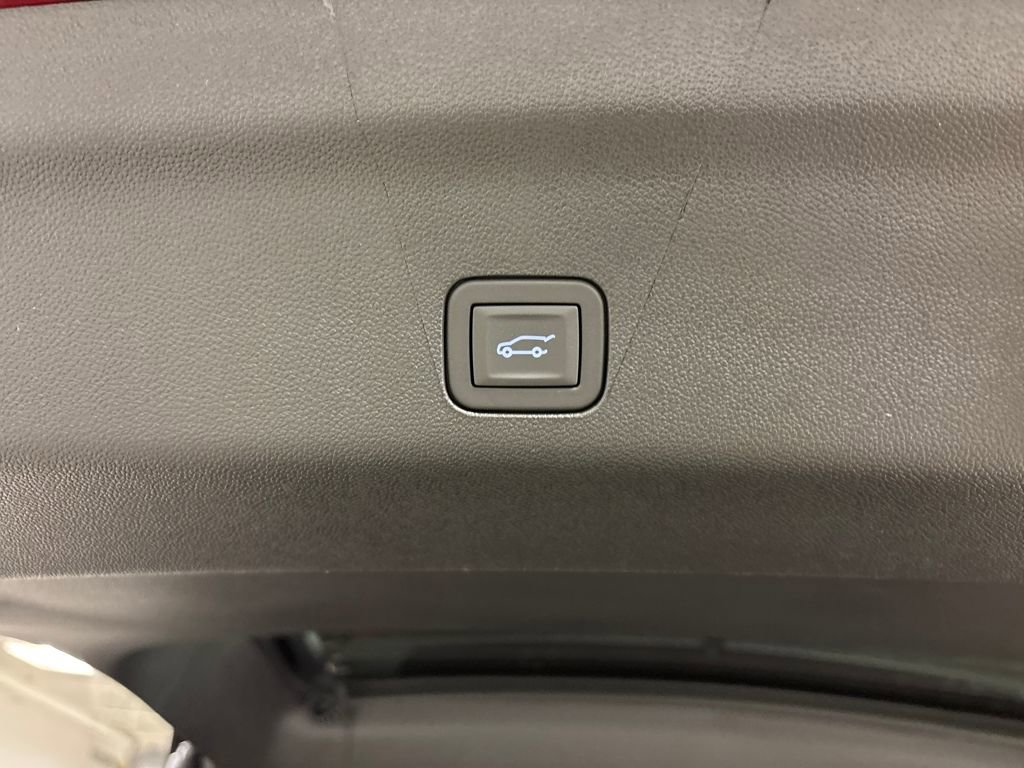 New 2026 GMC Yukon Elevation w/ LPO, Floor Liner Package image 22
