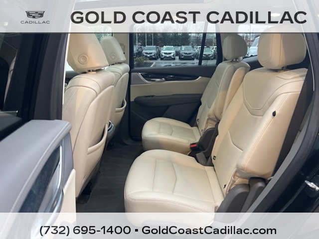 Certified 2022 Cadillac XT6 Premium Luxury w/ Technology Package image 17