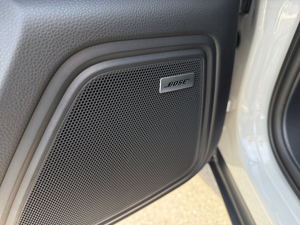 Certified 2025 Porsche Macan image 22