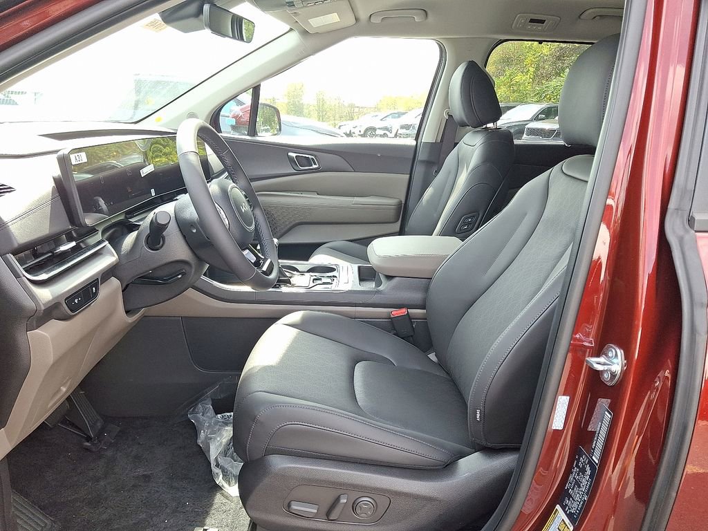 New 2026 Kia Carnival EX image 11