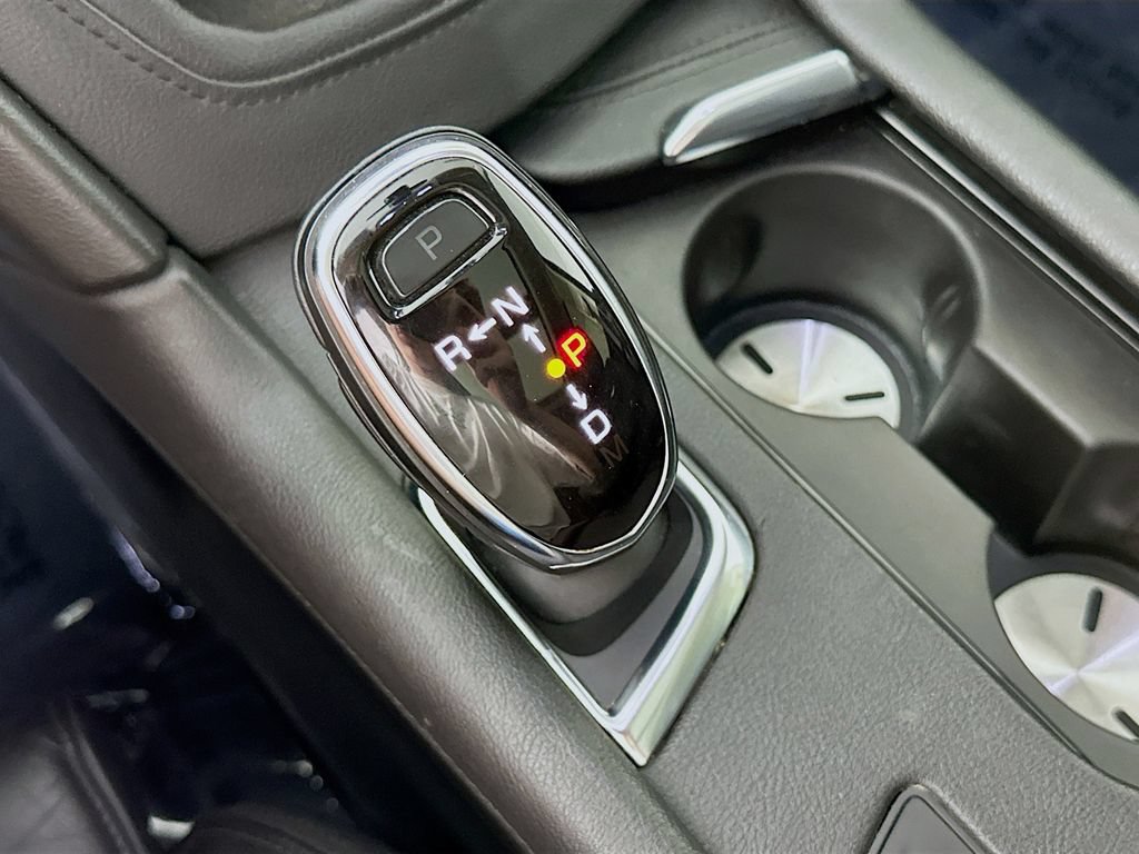 Used 2017 Cadillac XT5 Luxury FWD image 23