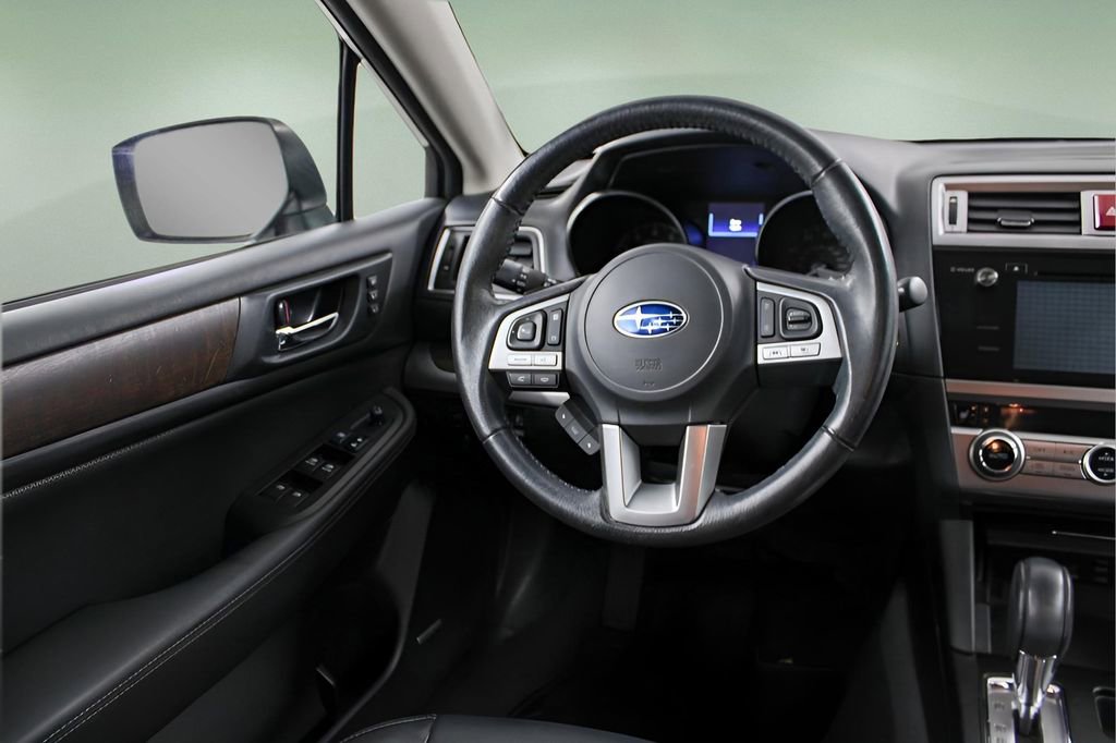 Used 2017 Subaru Outback 2.5i Limited image 14
