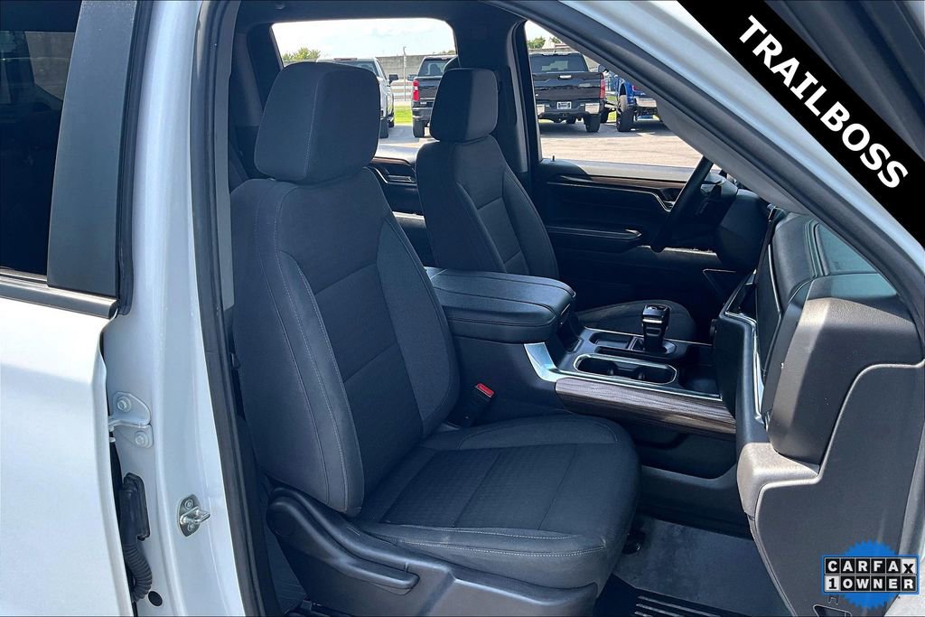 Used 2024 Chevrolet Silverado 1500 LT Trail Boss w/ Protection Package image 28
