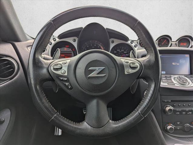 Used 2018 Nissan 370Z Touring RWD image 15
