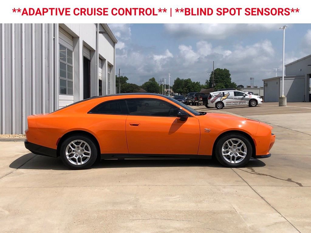 Used 2025 Dodge Charger Daytona R/T w/ Sun & Sound Package AWD/4WD image 10