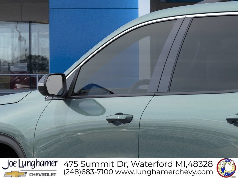 New 2027 Chevrolet Traverse LT w/ Sun and Wheel Package AWD/4WD image 12