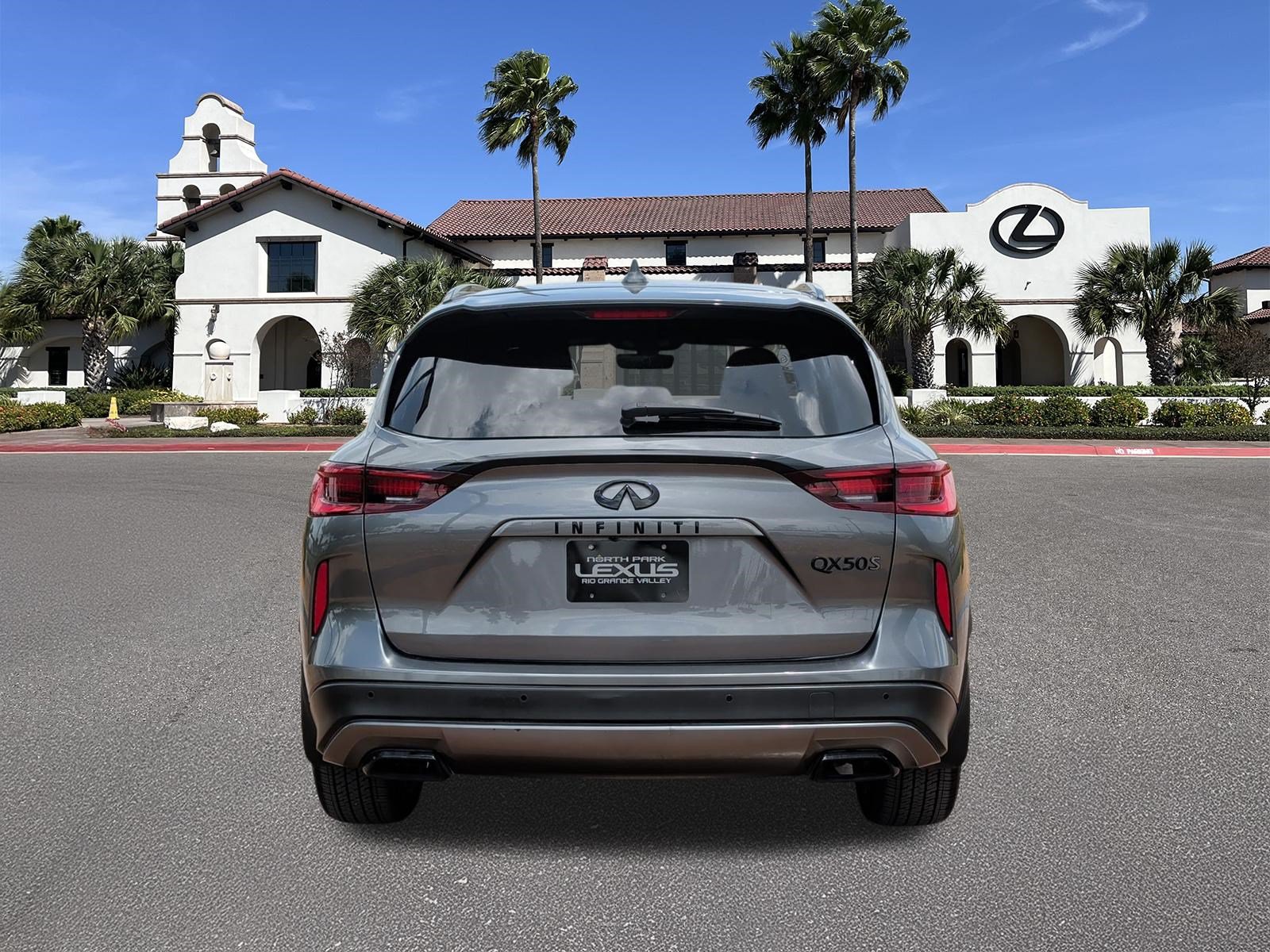 Used 2023 INFINITI QX50 Sport FWD image 3
