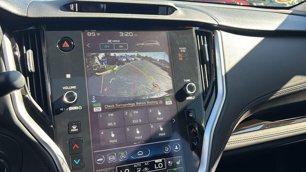 Used 2025 Subaru Outback Touring w/ Popular Package #2 image 21