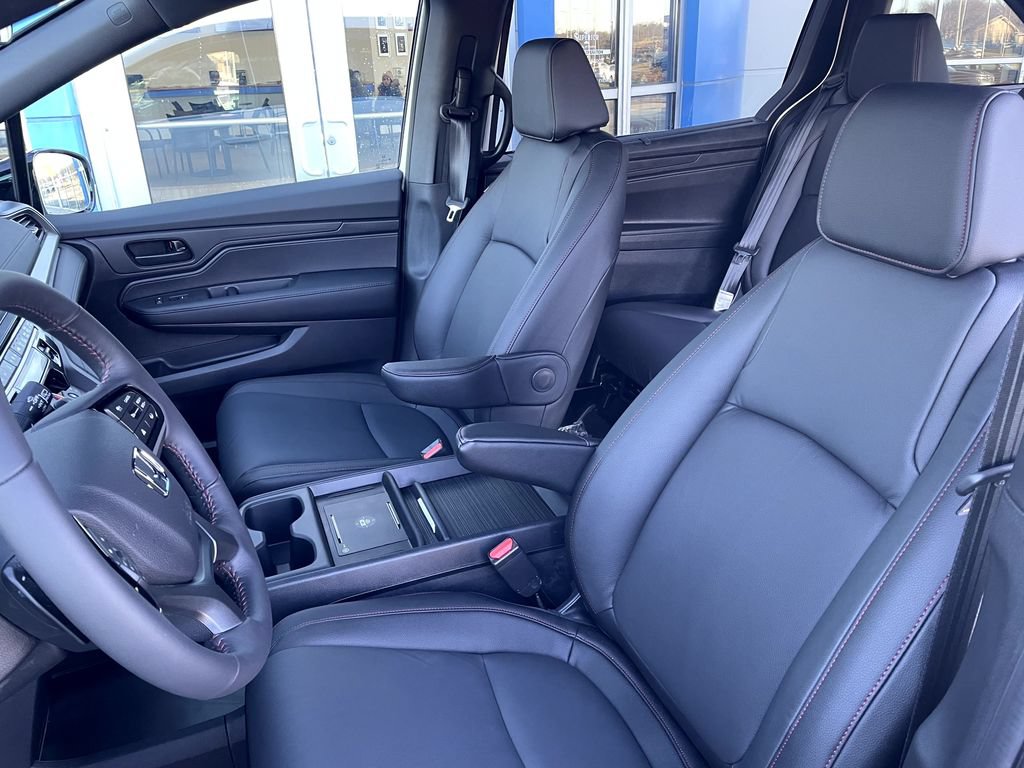 New 2026 Honda Odyssey Sport-L image 8