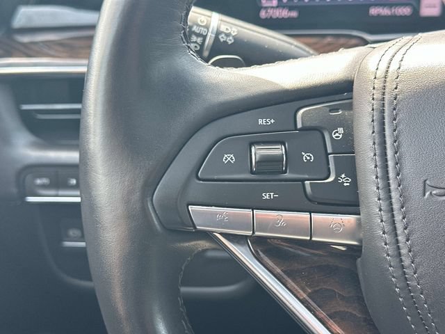 Used 2021 Cadillac Escalade Sport Platinum AWD/4WD image 23