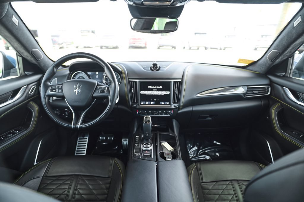 Used 2022 Maserati Levante F Tributo AWD/4WD image 2