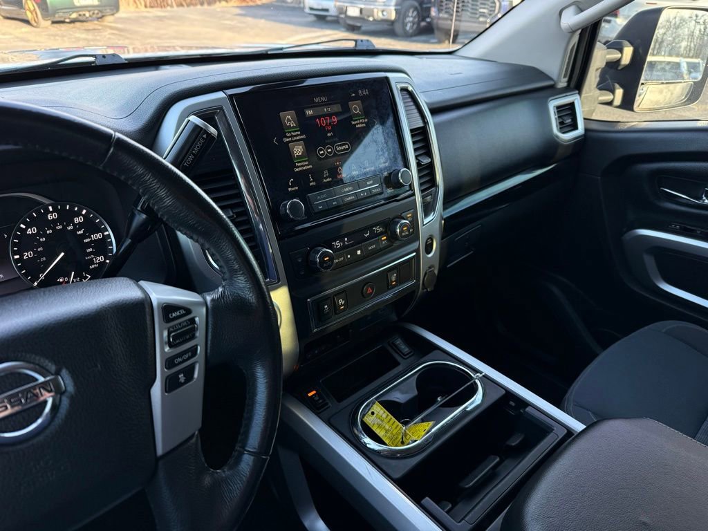 Used 2020 Nissan Titan SV w/ SV Convenience Package image 38