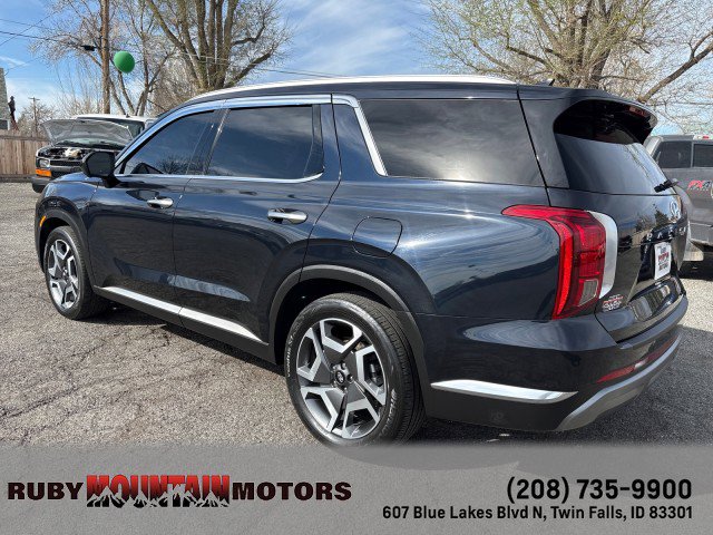 Used 2023 Hyundai Palisade Limited image 4