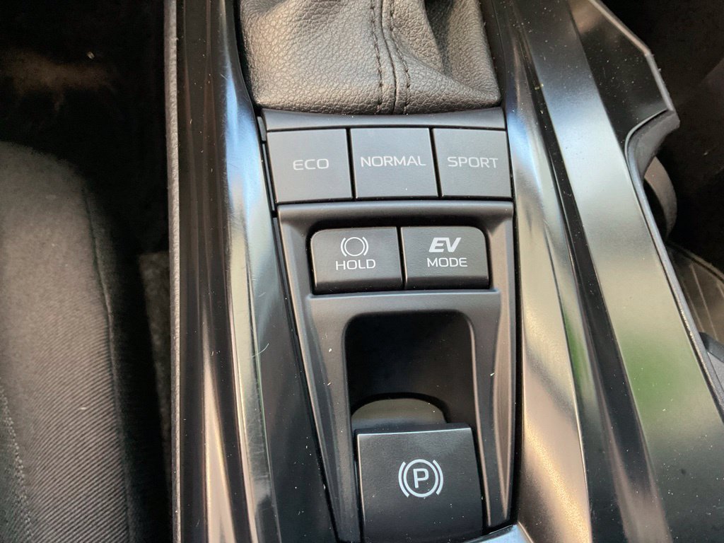 Certified 2025 Toyota Camry LE FWD image 17