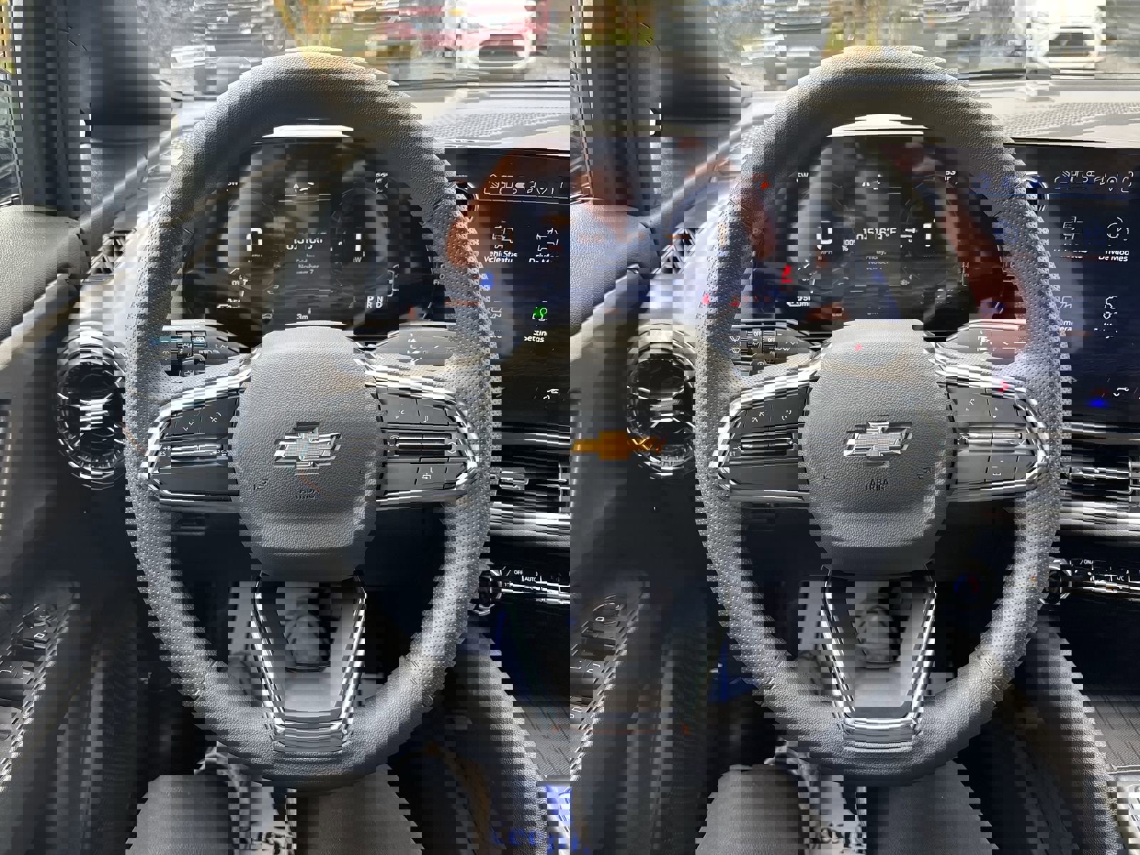 New 2026 Chevrolet Equinox EV LT image 17