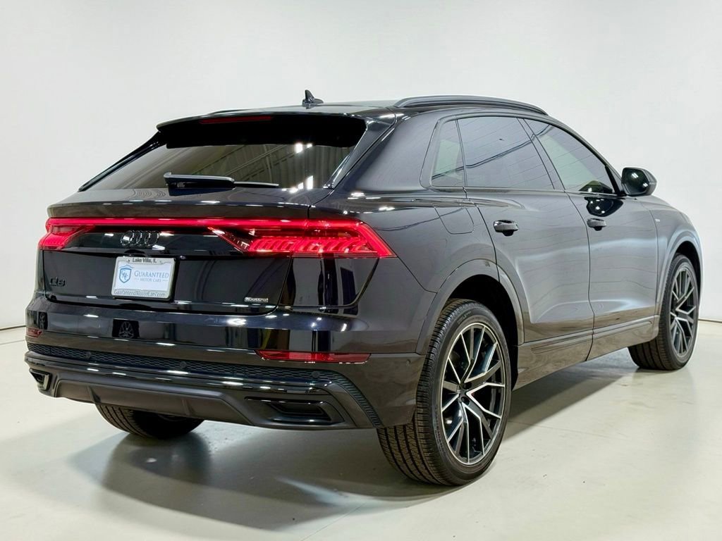 Used 2021 Audi Q8 Prestige image 18
