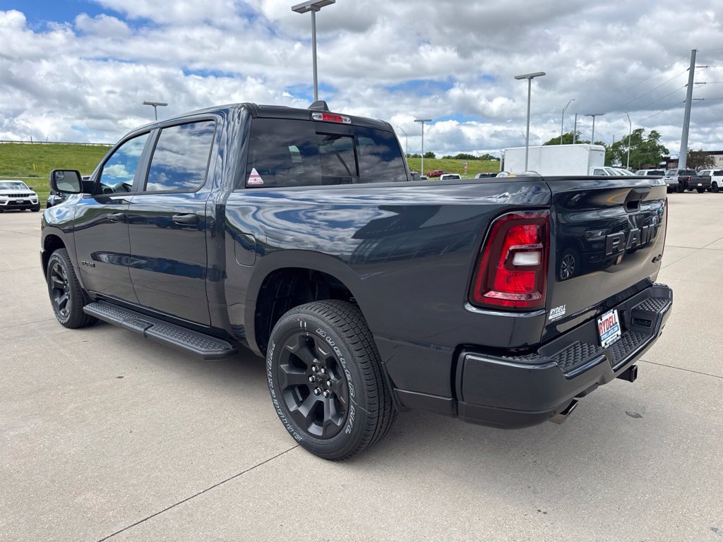 New 2026 RAM 1500 Express AWD/4WD image 22