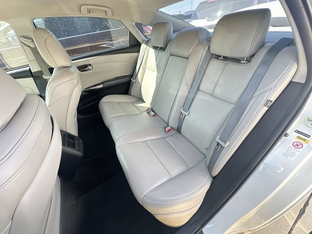 Used 2014 Toyota Avalon XLE FWD image 26