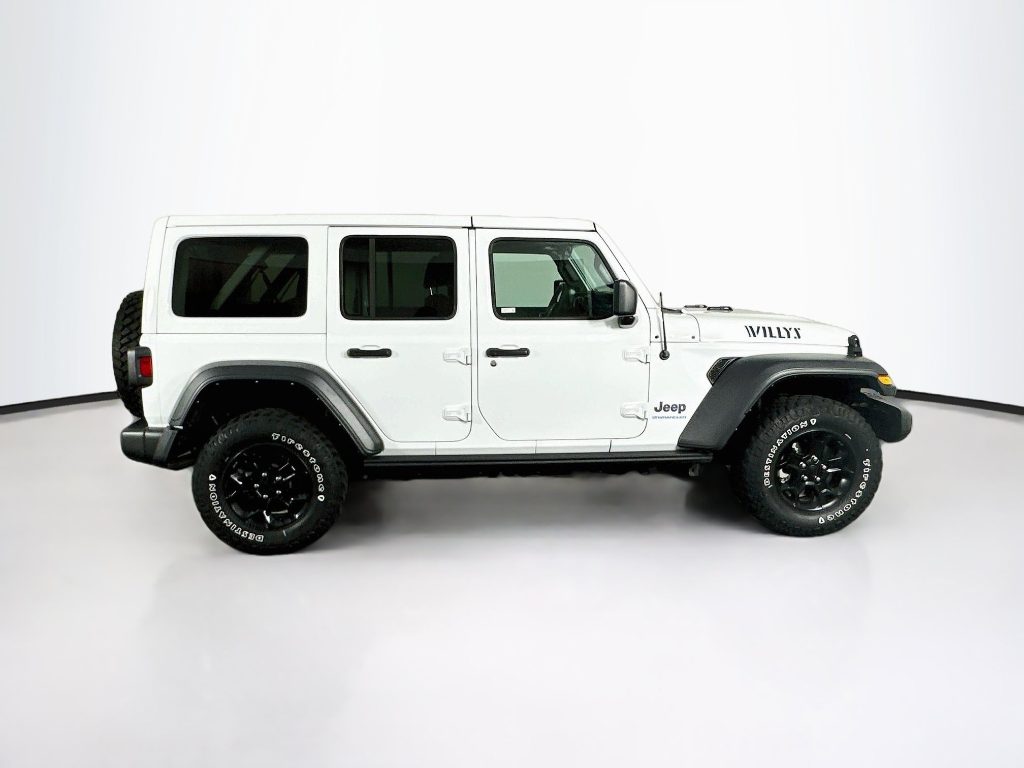 Used 2023 Jeep Wrangler Unlimited w/ Cold Weather Group AWD/4WD image 10