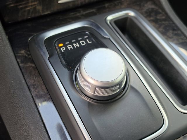 Used 2021 Chrysler 300 Touring L RWD image 34
