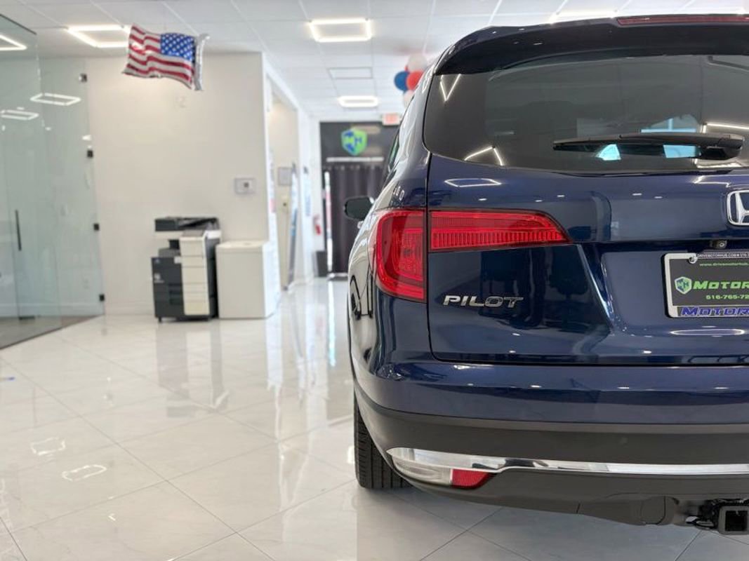 Used 2017 Honda Pilot Elite image 13