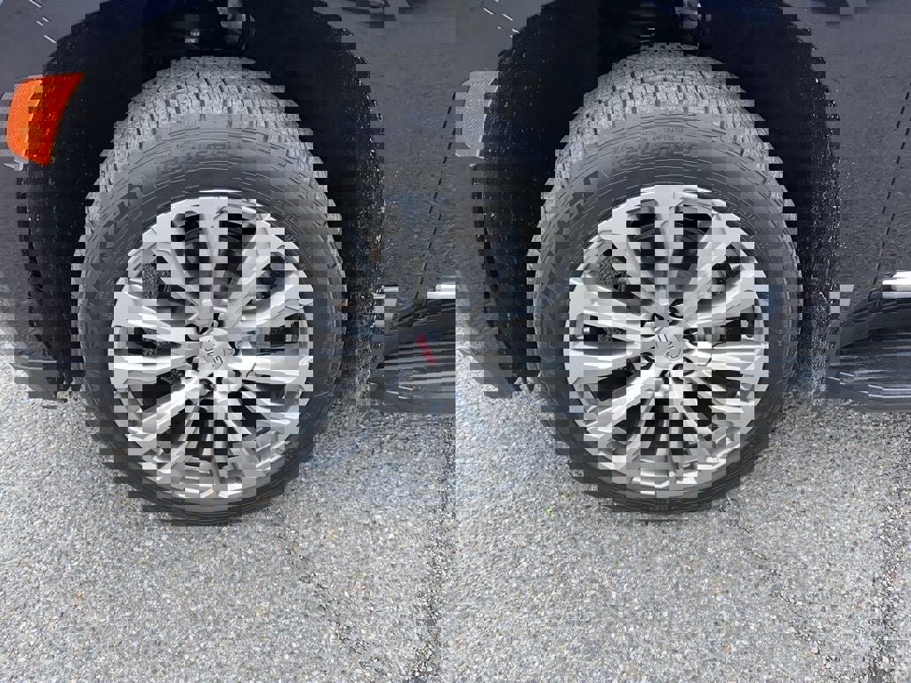 Used 2022 GMC Yukon XL Denali image 38