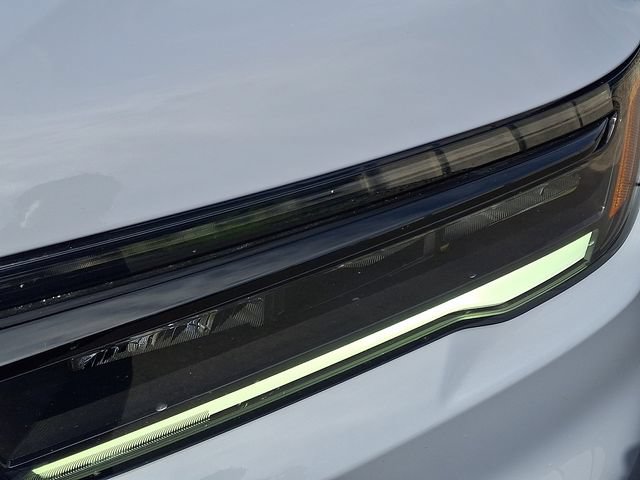 Certified 2025 Honda Pilot TrailSport image 9