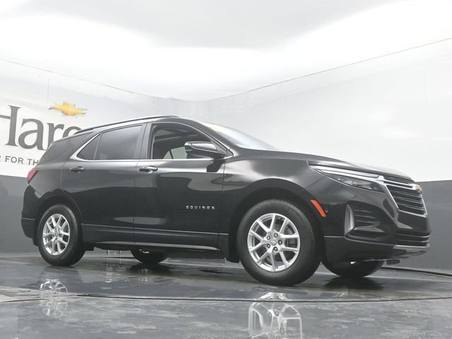 Used 2024 Chevrolet Equinox LT image 2
