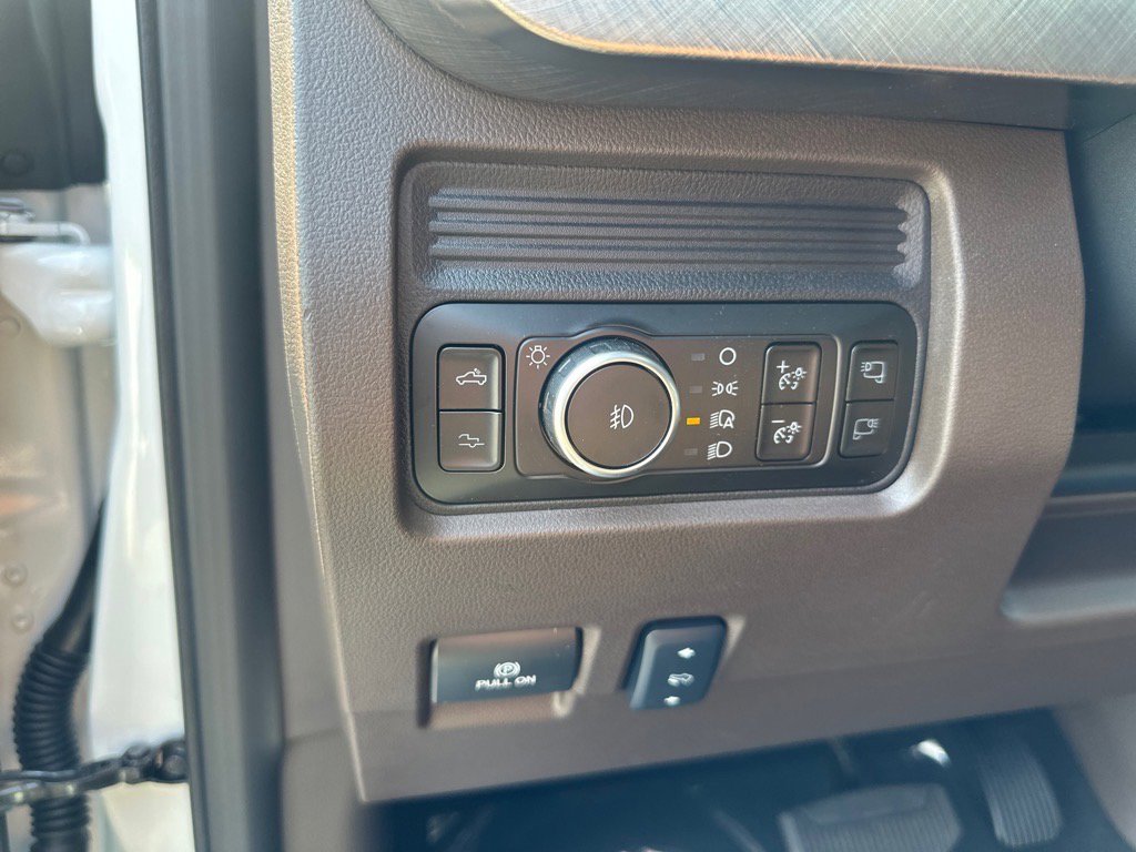 New 2025 Ford F250 King Ranch image 27