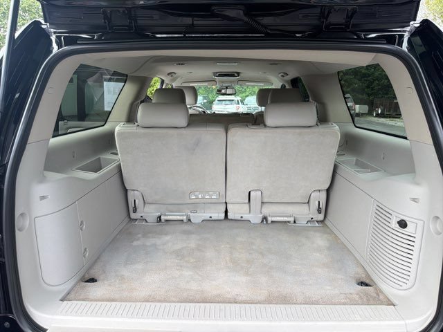 Used 2012 Chevrolet Suburban LT AWD/4WD image 20