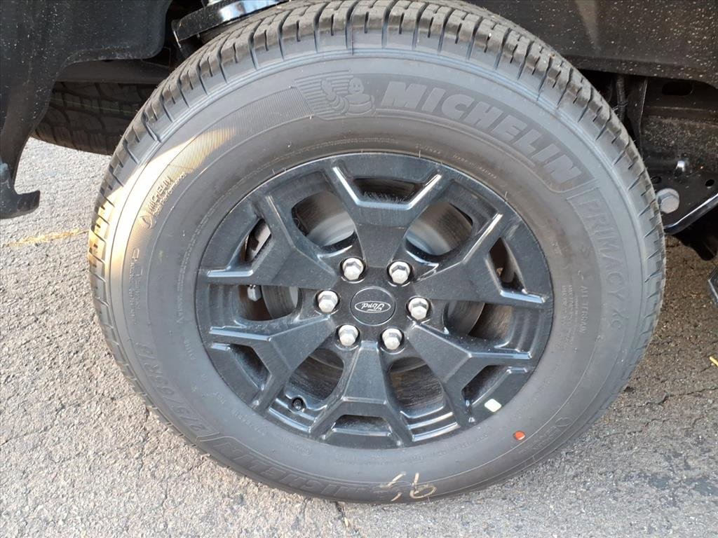 New 2025 Ford F150 Lightning XLT image 5