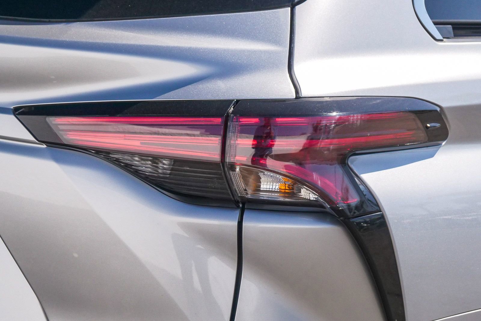 Used 2022 Toyota Sienna LE image 10
