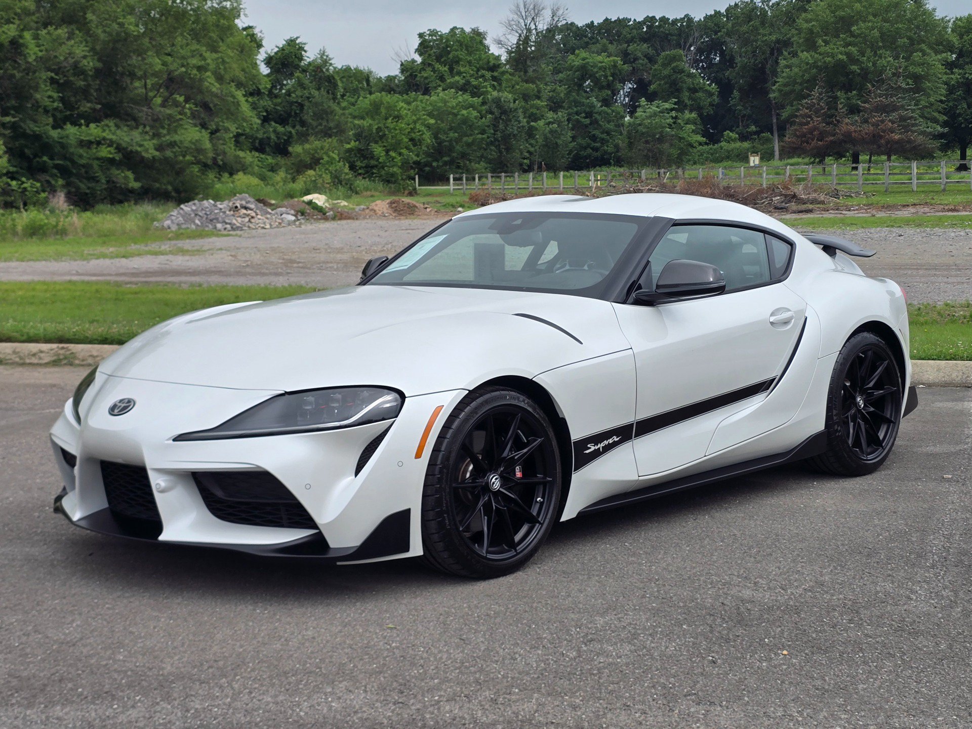 Used 2024 Toyota Supra RWD video 2