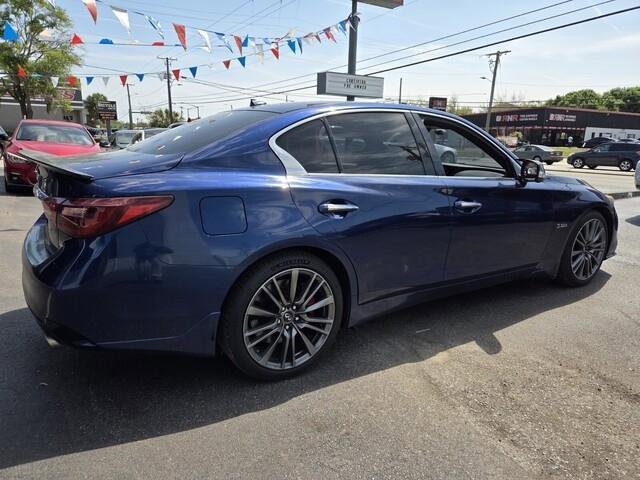 Used 2018 INFINITI Q50 Red Sport 400 w/ Sensory Package (Sport) image 17