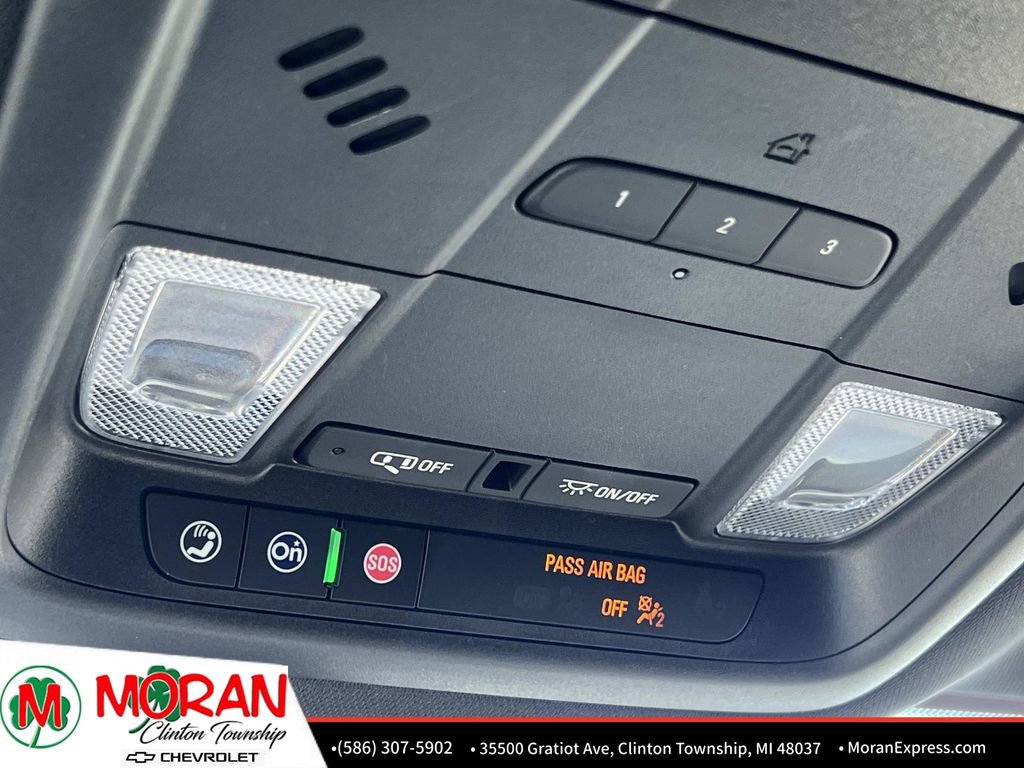 Used 2024 Buick Enclave Essence w/ Sport Touring Edition FWD image 29