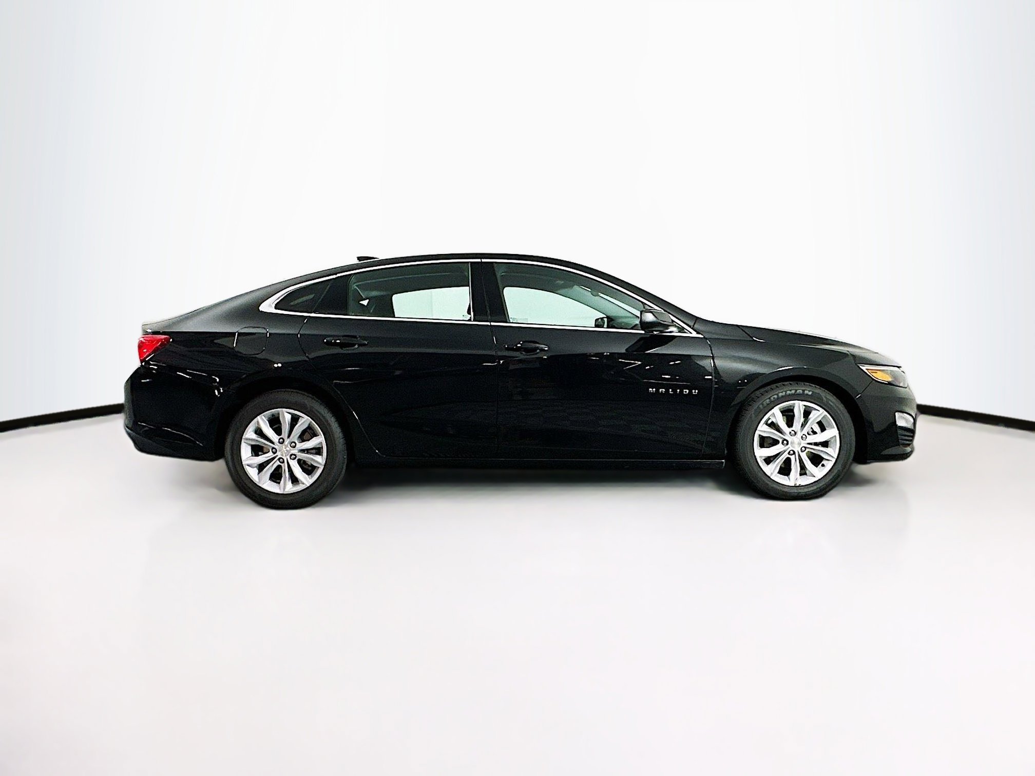 Used 2023 Chevrolet Malibu LT w/ Driver Confidence Package image 10