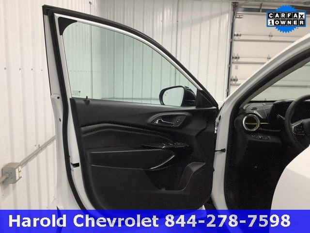 Certified 2025 Chevrolet Trax ACTIV w/ Driver Confidence Package image 13