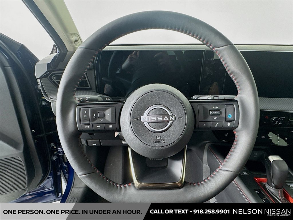 New 2026 Nissan Kicks SR w/ SR Premium Package FWD image 11