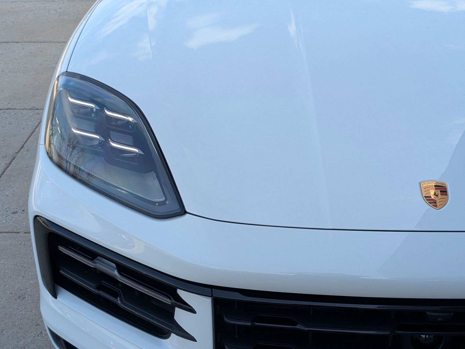 New 2026 Porsche Cayenne image 12