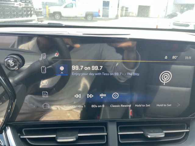 New 2026 Chevrolet Trax RS w/ Sunroof Package FWD image 16